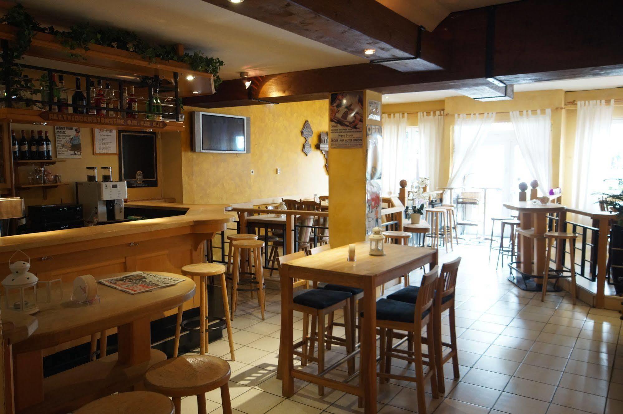 Zum Alten Brauhaus Kerpen  Exterior photo